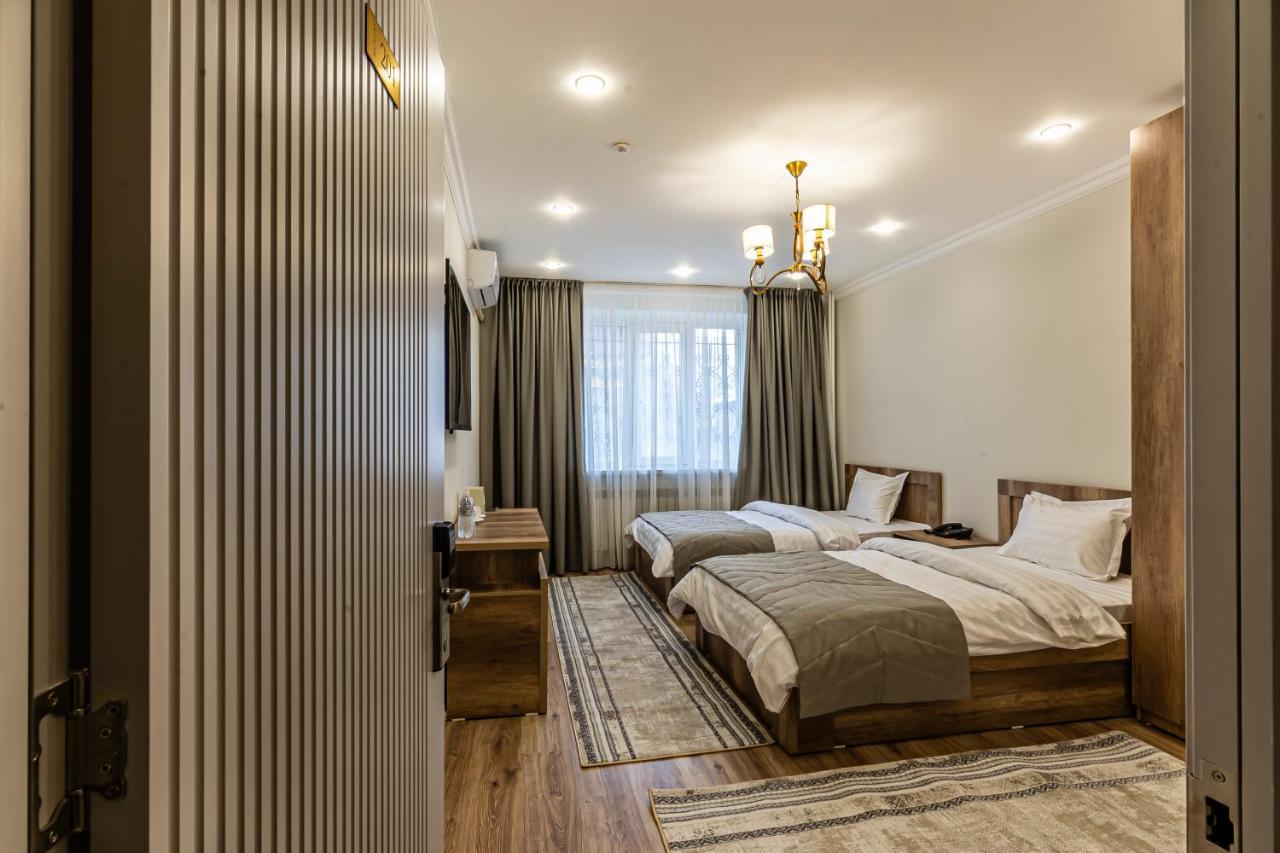 Oscar Hotel By Ag Hotels Group Almaty Eksteriør bilde